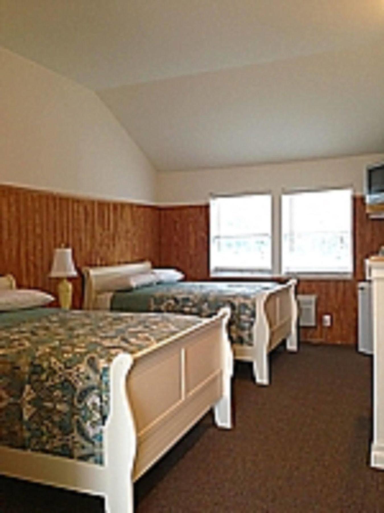 Pelican Point Motel 波因特普莱森特海滩 外观 照片